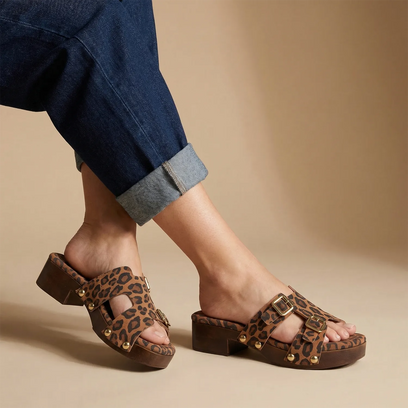 Aria Damen Wildleder-Clogs Leopard