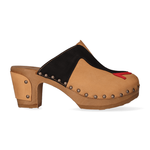 Walk On Wood Cuoio Nero Walk On Wood Cuoio Nero