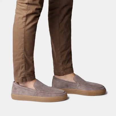 Joan Herren Wildleder-Loafer Taupe