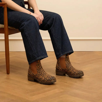 Mia Dames Wildleder Chelsea-Boots Tan/Leo