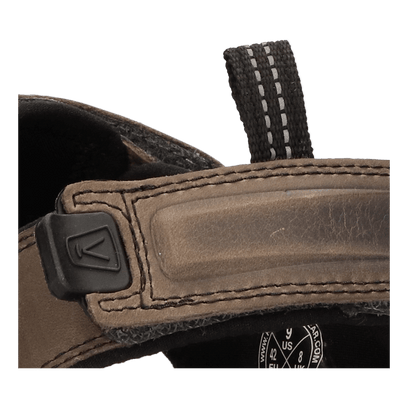 Targhee III Herren Wandersandalen Grey/Black