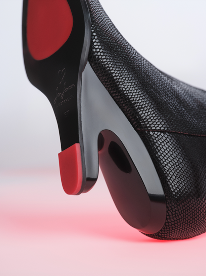 Floating The Bootee Black